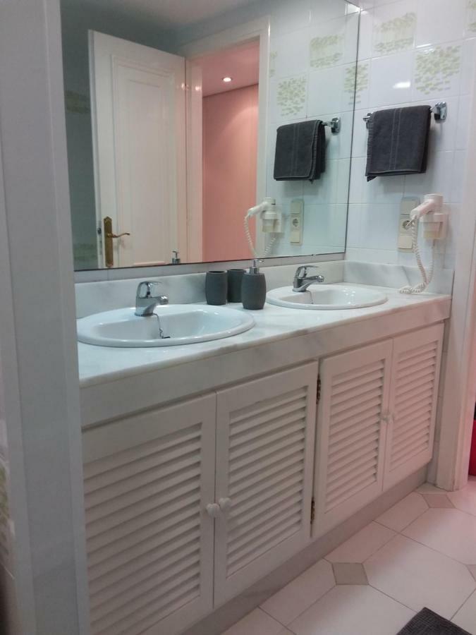 Apartament Casa Robert Y Nergiz Sitio de Calahonda Zewnętrze zdjęcie