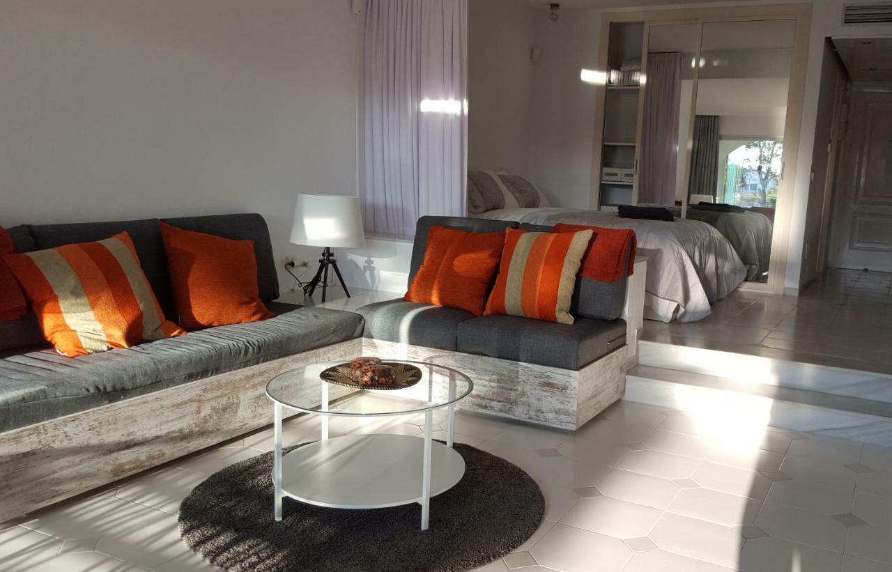 Apartament Casa Robert Y Nergiz Sitio de Calahonda Zewnętrze zdjęcie
